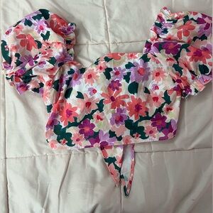Floral print puff sleeve tie backless top